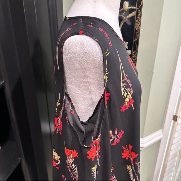 Vince Camuto Cold Shoulder Botanical Print Blouse – Size M - Picture 5 of 11